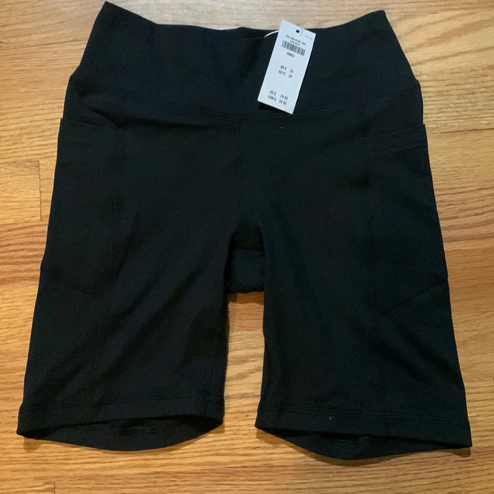 Gilly Hicks bike shorts